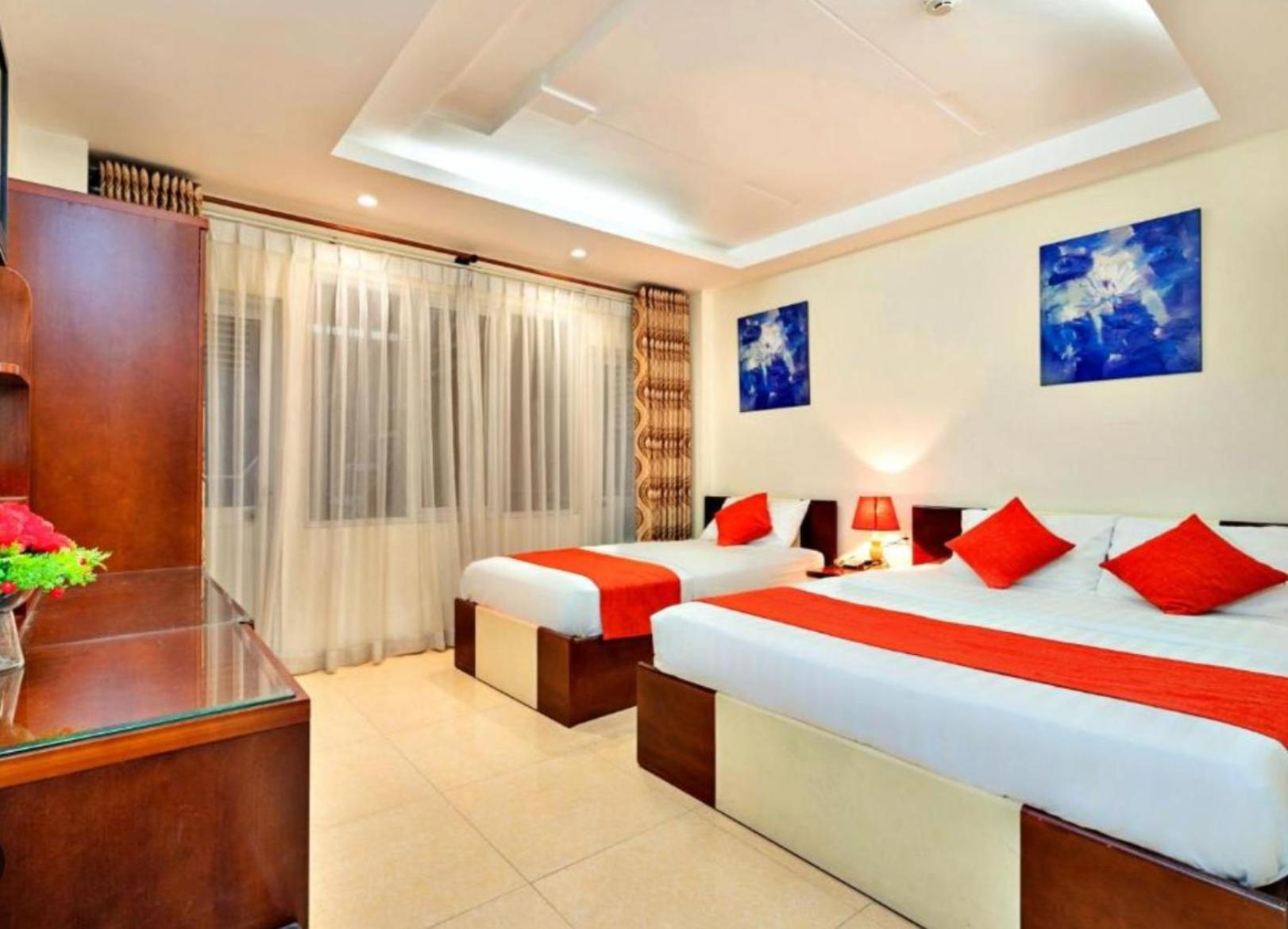 Empress Madani Palace Hotel Surrey Buitenkant foto